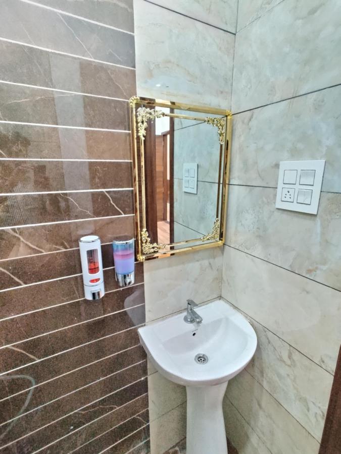 Hotel Guntas Residency Amritsar Zewnętrze zdjęcie
