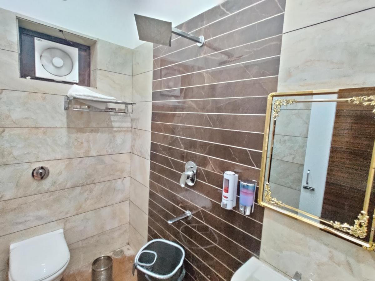 Hotel Guntas Residency Amritsar Zewnętrze zdjęcie