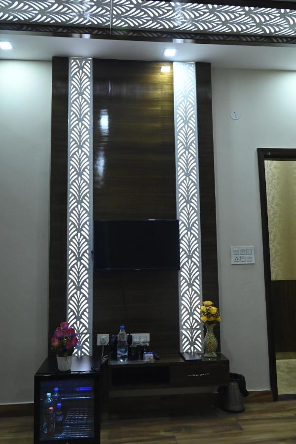 Hotel Guntas Residency Amritsar Zewnętrze zdjęcie
