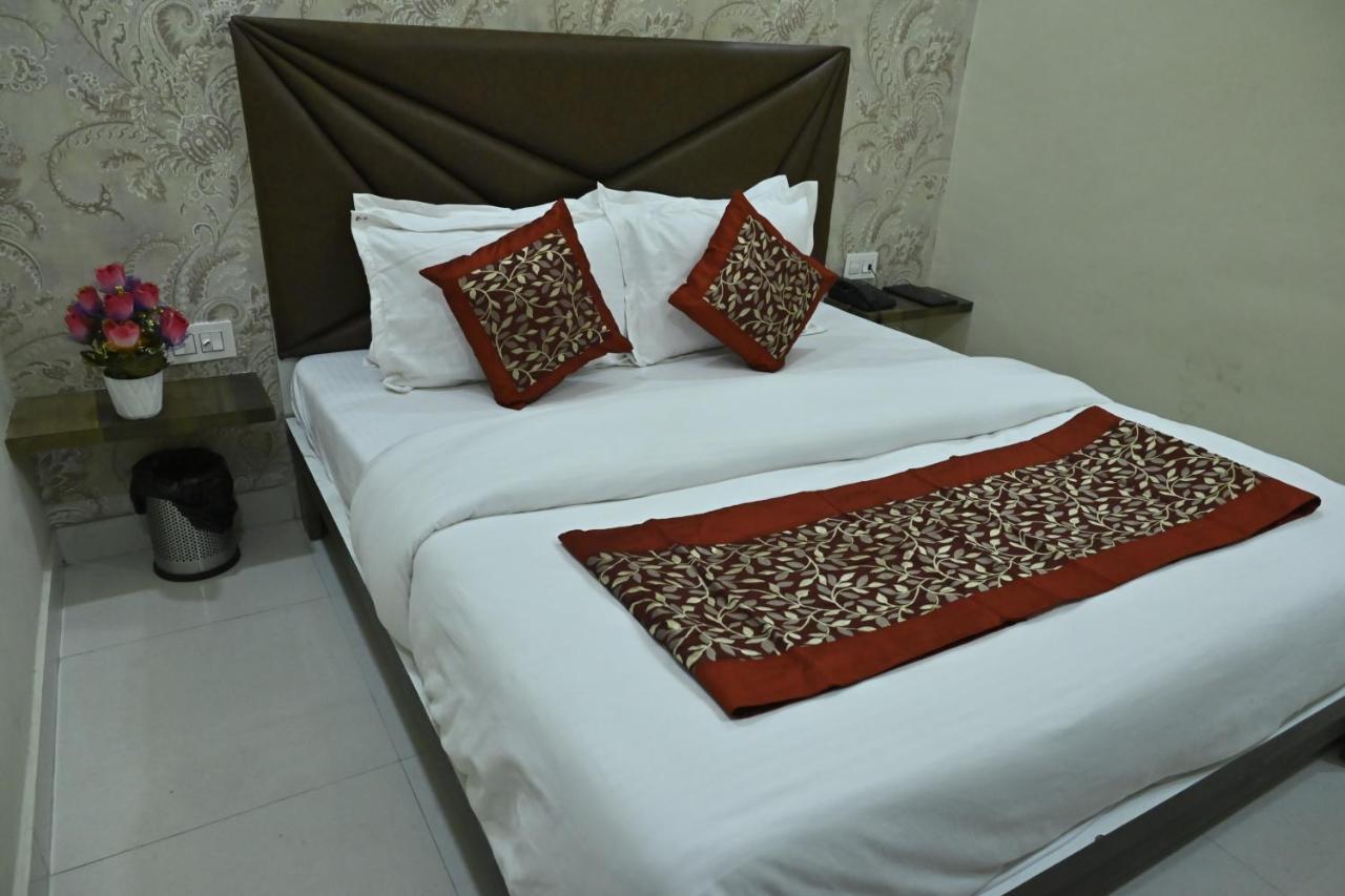 Hotel Guntas Residency Amritsar Zewnętrze zdjęcie