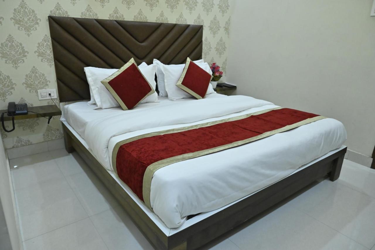 Hotel Guntas Residency Amritsar Zewnętrze zdjęcie