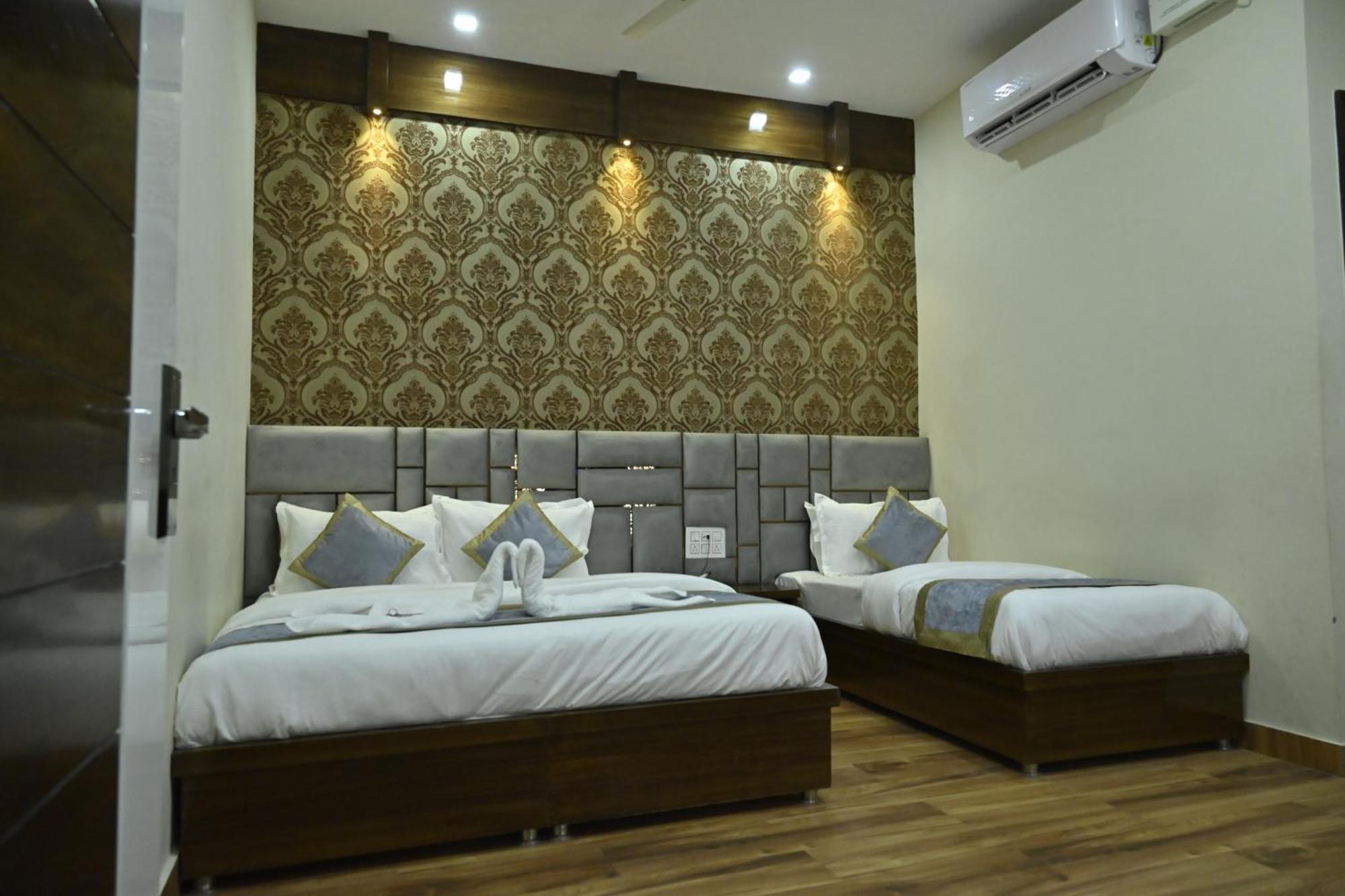 Hotel Guntas Residency Amritsar Zewnętrze zdjęcie